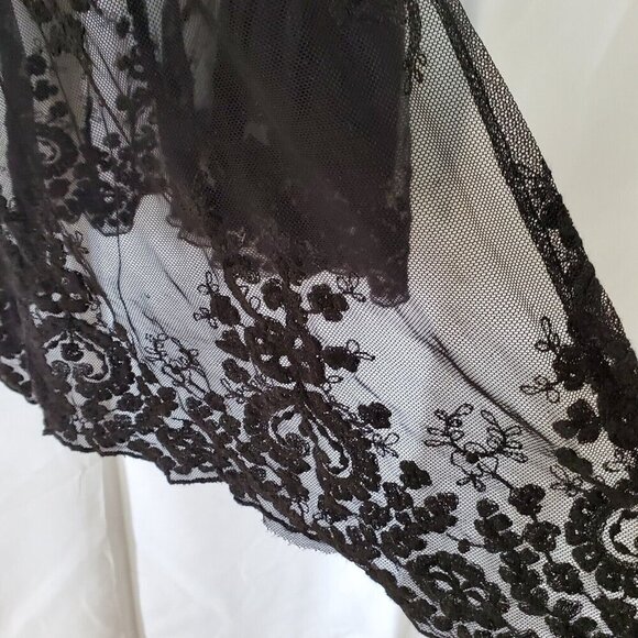 Black Floral Mesh Lace Crochet Open Top Cardigan M Witchy Whimsigoth Dark Fairy - Picture 5 of 8